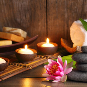 4 Tage Wellness-Urlaub am Gardasee mit Halbpension ab 99 € 4 Tage Wellness-Urlaub am Gardasee mit Halbpension ab 99 €