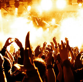 Konzert in Mönchengladbach (David Guetta, Fanta 4 uvm.) + 4* Dorint Hotel, Frühstück & Spa ab 59 € Konzert in Mönchengladbach (David Guetta, Fanta 4 uvm.) + 4* Dorint Hotel, Frühstück & Spa ab 59 €