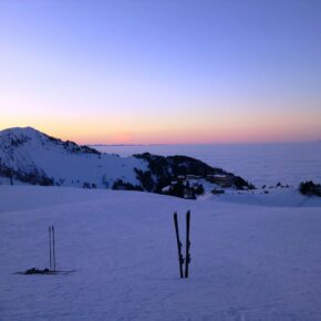 3 Tage Winterurlaub im Schwarzwald inkl. Halbpension & Skipass für nur 129 € p. P. 3 Tage Winterurlaub im Schwarzwald inkl. Halbpension & Skipass für nur 129 € p. P.