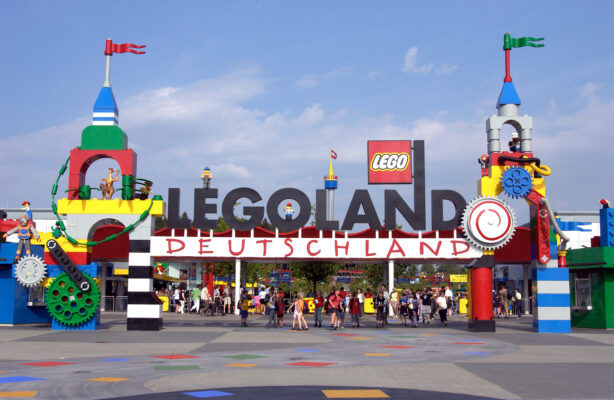 Parkeingang LEGOLAND Deutschland