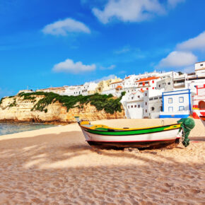 1 Woche Algarve mit sehr gutem 3* Hotel und Flug nur 166 € 1 Woche Algarve mit sehr gutem 3* Hotel und Flug nur 166 €