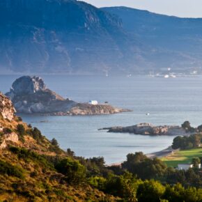 Griechische Insel: 14 Tage Kos im guten 3* Hotel, Frühstück, Zug zum Flug & Flug nur 295€ Griechische Insel: 14 Tage Kos im guten 3* Hotel, Frühstück, Zug zum Flug & Flug nur 295€