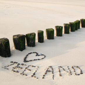 5 Tage Zeeland im 5*-Ferienpark an der Nordsee inkl. Tropen-Paradies ab 13€ 5 Tage Zeeland im 5*-Ferienpark an der Nordsee inkl. Tropen-Paradies ab 13€