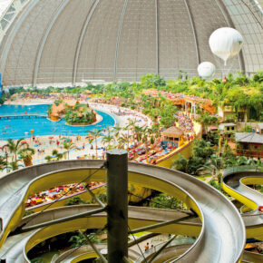 2 Tage Tropical Islands inkl. Eintritt ins Erlebnisbad, Übernachtung & Frühstück ab 44€ 2 Tage Tropical Islands inkl. Eintritt ins Erlebnisbad, Übernachtung & Frühstück ab 44€