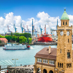 A&O Valentins-Gutschein: 3 Tage in Amsterdam, Budapest, Venedig & mehr nur 29,95€ A&O Valentins-Gutschein: 3 Tage in Amsterdam, Budapest, Venedig & mehr nur 29,95€