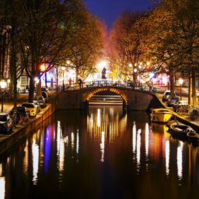 Kurztrip Amsterdam: 2 Tage im 4* Hotel ab 59€ Kurztrip Amsterdam: 2 Tage im 4* Hotel ab 59€