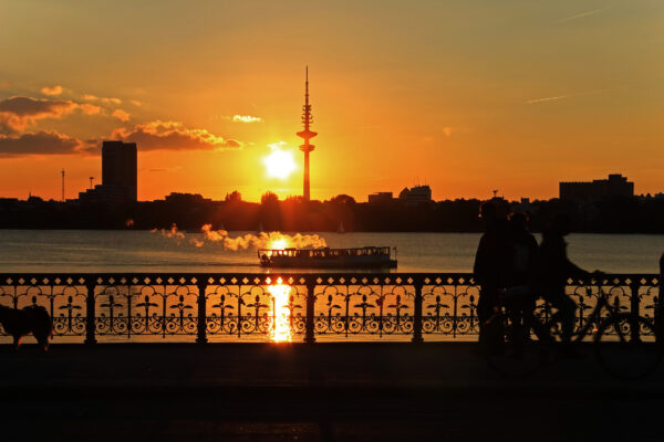 Hamburg Alster Sunset Dampfer