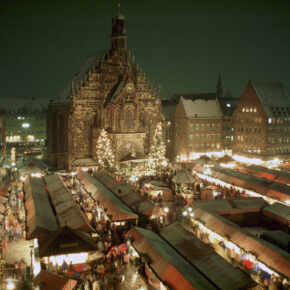 Christkindlmarkt Nürnberg bei Nacht