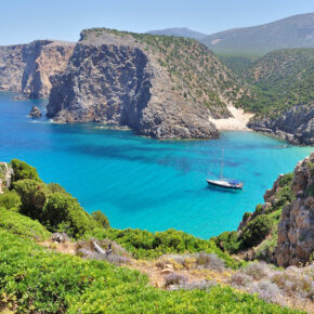 Flug Und Hotel Sardinien Mit Eurowings Flug Und Hotel Sardinien Mit Eurowings