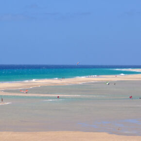 Kurztrip in die Sonne: 4 Tage Fuerteventura im TOP 3* Hotel mit Flug & Zug nur 139€ Kurztrip in die Sonne: 4 Tage Fuerteventura im TOP 3* Hotel mit Flug & Zug nur 139€