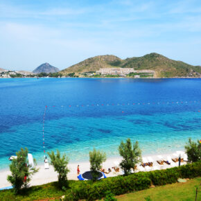 Herbstferien: 5 Tage türkische Riviera im 4* All Inclusive Hotel mit Flügen & Transfer für 302€ Herbstferien: 5 Tage türkische Riviera im 4* All Inclusive Hotel mit Flügen & Transfer für 302€