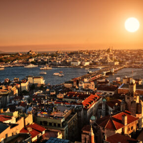 3 Tage Istanbul im 5* Luxus-Hotel inkl. Frühstück & Flügen für nur 137€ 3 Tage Istanbul im 5* Luxus-Hotel inkl. Frühstück & Flügen für nur 137€