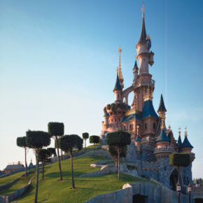 Disneyland® Paris: 3 Tage im 4* Hotel mit Frühstück & Tagesticket ab 199€ Disneyland® Paris: 3 Tage im 4* Hotel mit Frühstück & Tagesticket ab 199€