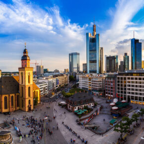 Städtetrip Frankfurt: 2 Tage im TOP 3* Hotel mit Frühstück nur 37€ Städtetrip Frankfurt: 2 Tage im TOP 3* Hotel mit Frühstück nur 37€