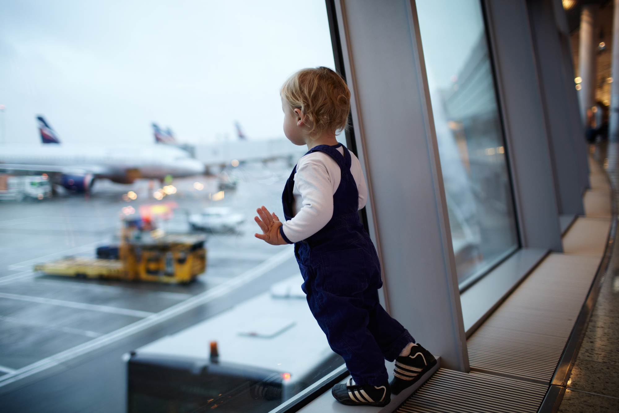 Mit Baby in den Urlaub fliegen – Tipps für eine Flugreise