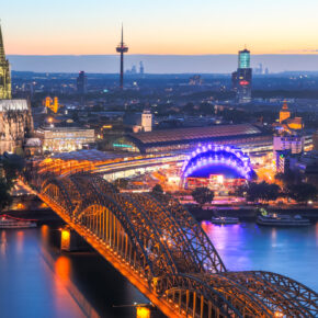 Wochenendtrip Köln: 2 Tage im tollen 3* Hotel mit Frühstück nur 23€ Wochenendtrip Köln: 2 Tage im tollen 3* Hotel mit Frühstück nur 23€
