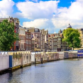 Kurztrip Amsterdam: 3 Tage im zentralen 4* Hotel mit Frühstück & Grachtenrundfahrt ab 99€ Kurztrip Amsterdam: 3 Tage im zentralen 4* Hotel mit Frühstück & Grachtenrundfahrt ab 99€