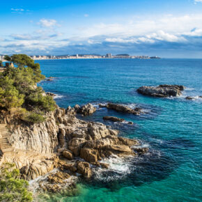 Costa Brava: 6 Tage Malgrat de Mar mit TOP 4* Hotel, Halbpension, Flügen & Transfer für 248€ Costa Brava: 6 Tage Malgrat de Mar mit TOP 4* Hotel, Halbpension, Flügen & Transfer für 248€