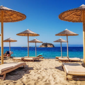 Griechenland Frühbucher: 8 Tage Skiathos mit TOP 3* Hotel, Frühstück & Flug nur 147€ Griechenland Frühbucher: 8 Tage Skiathos mit TOP 3* Hotel, Frühstück & Flug nur 147€