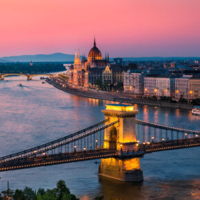 Nachtleben in Budapest: Kulinarisch, abgefahren & unglaublich