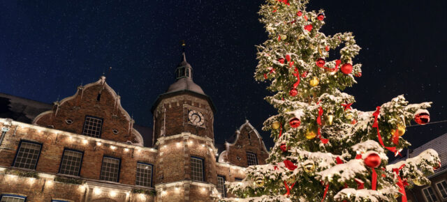 Festliche Stimmung: 5-tägige Kreuzfahrt zu den schönsten Weihnachtsmärkten Deutschlands inkl. Vollpension nur 482€
