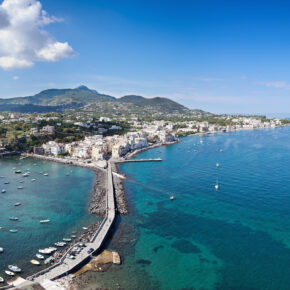 8 Tage auf Ischia im TOP Hotel mit Frühstück & Flug nur 182 € 8 Tage auf Ischia im TOP Hotel mit Frühstück & Flug nur 182 €