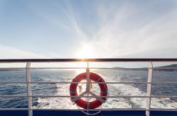 Kombireise: 12 Tage Mittelmeer-Kreuzfahrt auf der MSC Seaview inkl. Vollpension + Badeurlaub ...