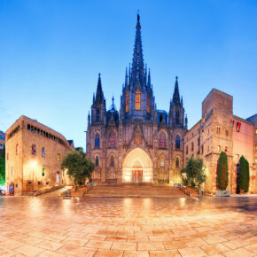 Barcelona am Wochenende: 3 Tage mit 4* Hotel & Flug nur 90€ Barcelona am Wochenende: 3 Tage mit 4* Hotel & Flug nur 90€