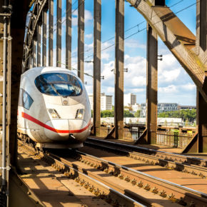 Wegen Hitze: Deutsche Bahn ermöglicht kostenlosen Ticket-Umtauch Wegen Hitze: Deutsche Bahn ermöglicht kostenlosen Ticket-Umtauch
