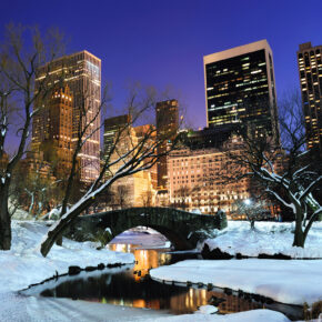 Silvester in New York: 6 Tage mit gutem 3* Hotel & Flug nur super günstige 706€ Silvester in New York: 6 Tage mit gutem 3* Hotel & Flug nur super günstige 706€