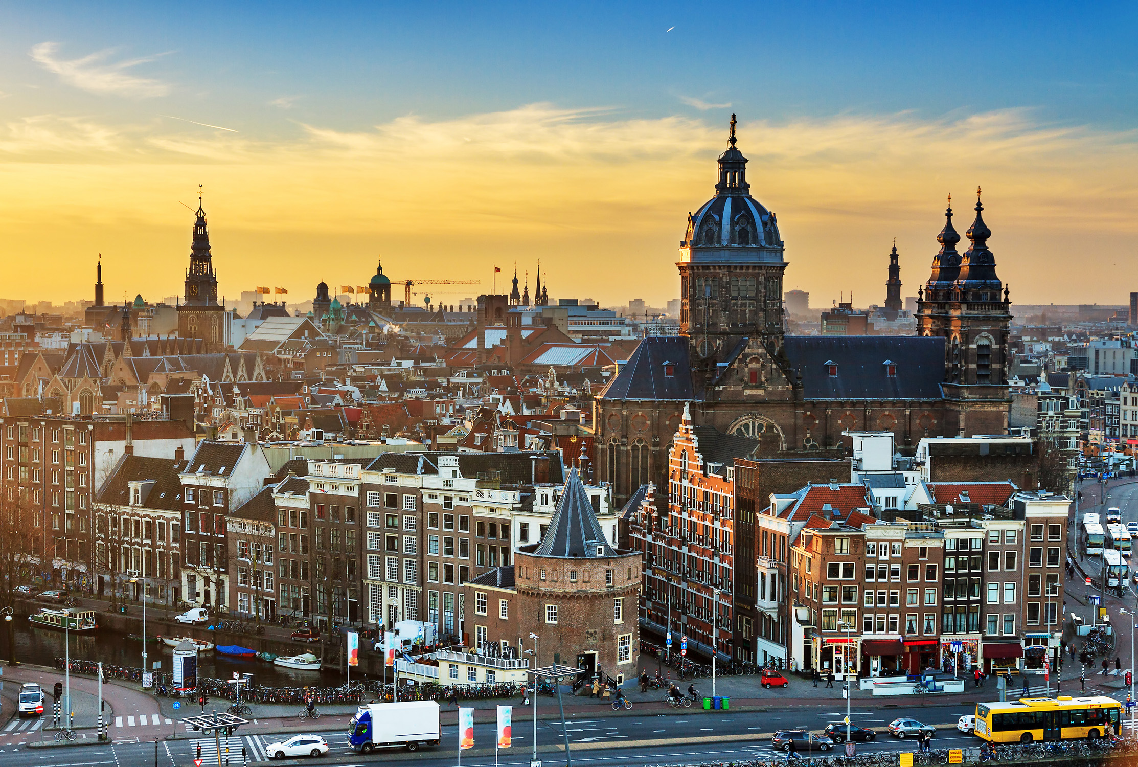 Amsterdam: Tagestrip mit Hin- & Rückfahrt nur 28,90€