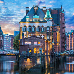 Speicherstadt Hamburg am Abend