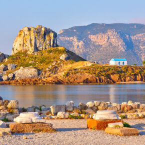 Griechenland: 7 Tage All Inclusive auf Kos im 4* Strandhotel mit Flug & Transfer nur 387€