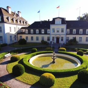 3 Tage im 4* Schlosshotel inkl. Frühstück, Wellness & Paarbad ab 79 € 3 Tage im 4* Schlosshotel inkl. Frühstück, Wellness & Paarbad ab 79 €
