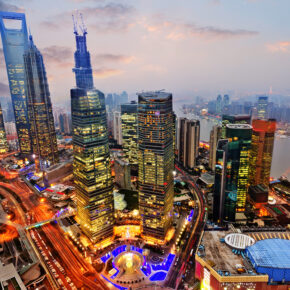 Silvester in China: 8 Tage Rundreise in Shanghai & Peking mit TOP 5* Hotels & Frühstück nur 1149€ Silvester in China: 8 Tage Rundreise in Shanghai & Peking mit TOP 5* Hotels & Frühstück nur 1149€
