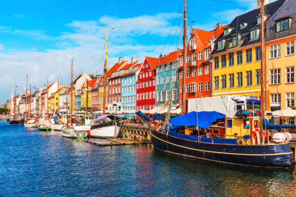 Dänemark Kopenhagen Boote Häuser Bunt