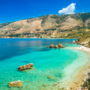Kefalonia: 8 Tage im TOP 4* Aparthotel mit Flug nur 88€ Kefalonia: 8 Tage im TOP 4* Aparthotel mit Flug nur 88€