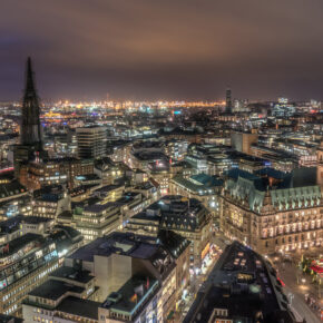 Silvester in Hamburg: 4 Tage mit 3* Hotel & Frühstück nur 174,99€ Silvester in Hamburg: 4 Tage mit 3* Hotel & Frühstück nur 174,99€