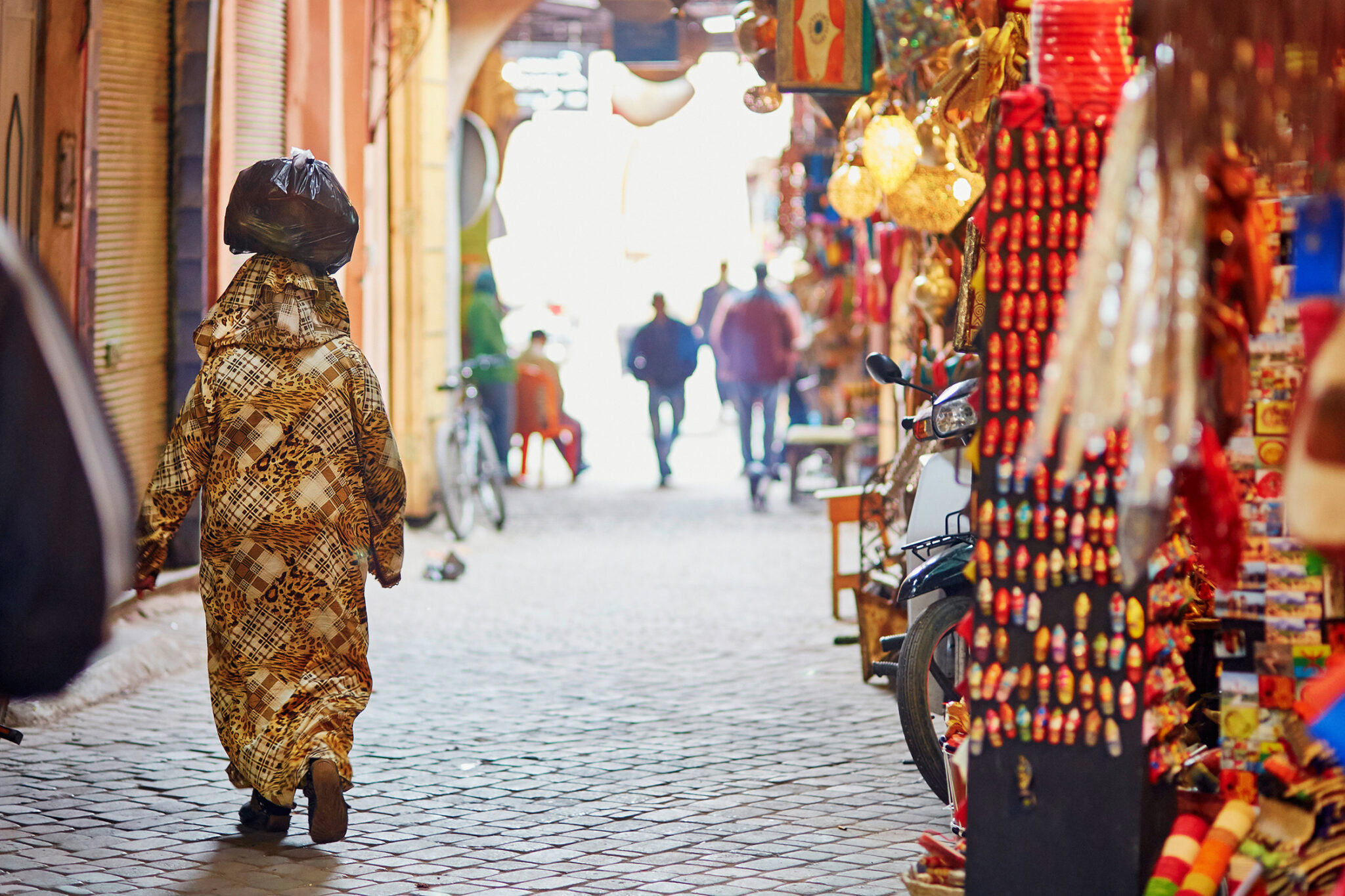 Morocco travel. Марокко Марракеш. Марракеш Марокко базары. Марокко Медина Марракеша. Азру Марокко.