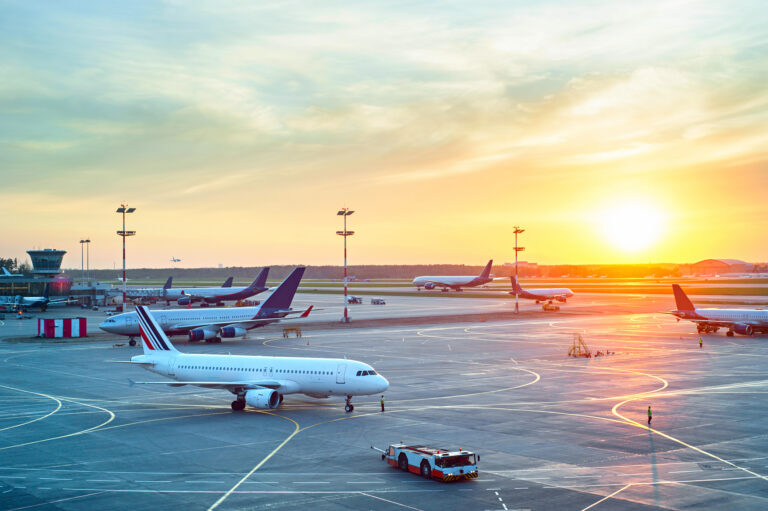 Transfer nach Düsseldorf Weeze: So kommt Ihr zum Flughafen