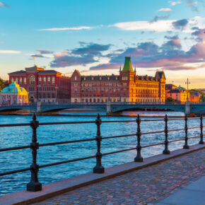 Städtetrip Stockholm: 3 Tage im TOP 3* Yacht Hotel inkl. Frühstück, Sauna & Flug ab 199€ Städtetrip Stockholm: 3 Tage im TOP 3* Yacht Hotel inkl. Frühstück, Sauna & Flug ab 199€