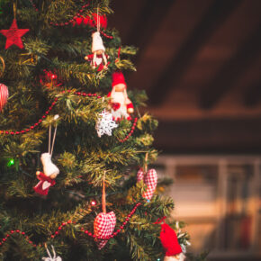 Weihnachten in Zahlen: Fakten zur Advents- & Weihnachtszeit in Deutschland Weihnachten in Zahlen: Fakten zur Advents- & Weihnachtszeit in Deutschland