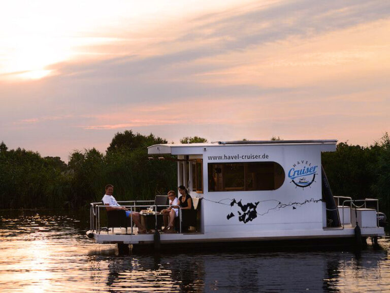 Hausboot Havel mit Freunden: 3 Tage im eigenen Hausboot für 94€ p.P.