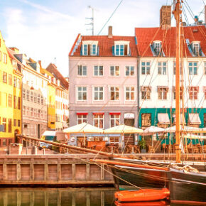 Wochenendtrip: 4 Tage Kopenhagen & Malmö inkl. TOP 4* Hotel, Frühstück, Zug & Fährüberfahrt nur 175€ Wochenendtrip: 4 Tage Kopenhagen & Malmö inkl. TOP 4* Hotel, Frühstück, Zug & Fährüberfahrt nur 175€