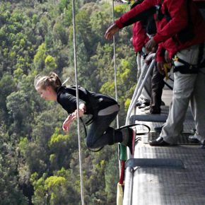 Adrenalinjunkie? Die Top 5 Bungee Jumps in Deutschland Adrenalinjunkie? Die Top 5 Bungee Jumps in Deutschland