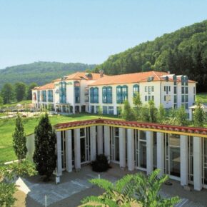 3 Tage im 4*Hotel auf der Schwäbischen Alb inkl. Frühstück nur 65€ 3 Tage im 4*Hotel auf der Schwäbischen Alb inkl. Frühstück nur 65€