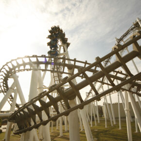 Movie Park Angebot: 2 Tage inkl. Übernachtung im 4* Hotel mit Frühstück & Eintritt ab 59€ Movie Park Angebot: 2 Tage inkl. Übernachtung im 4* Hotel mit Frühstück & Eintritt ab 59€