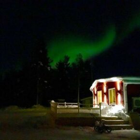 Abenteuerurlaub in Schweden: 7 Tage in privatem Holzhaus mit Sauna nur 39€ Abenteuerurlaub in Schweden: 7 Tage in privatem Holzhaus mit Sauna nur 39€
