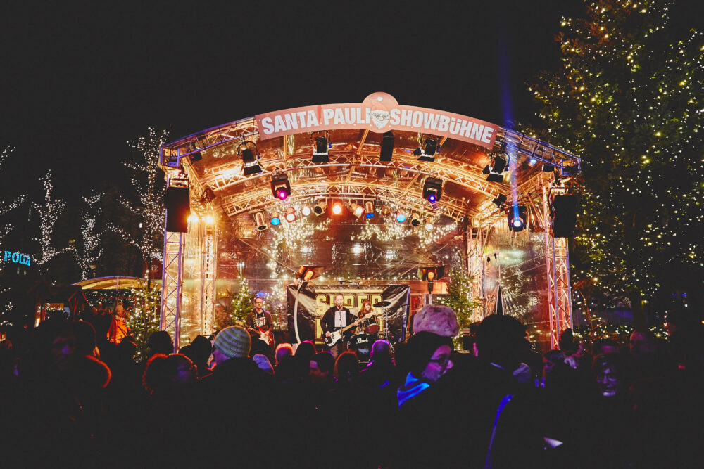 Santa Pauli 2 Tage zu Hamburgs GEILSTEM Weihnachtsmarkt im zentralen 3