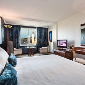 24h Sale Südholland: 2 Tage im TOP 5* Luxus-Hotel am Strand mit Frühstück, Wellness & Extras nur 74€ 24h Sale Südholland: 2 Tage im TOP 5* Luxus-Hotel am Strand mit Frühstück, Wellness & Extras nur 74€